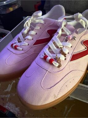 Steve Madden Pink & Red Suede Sneakers